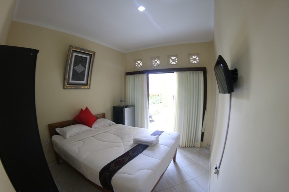 Sari Buana Bed & Breakfast Kuta Lombok Exterior foto