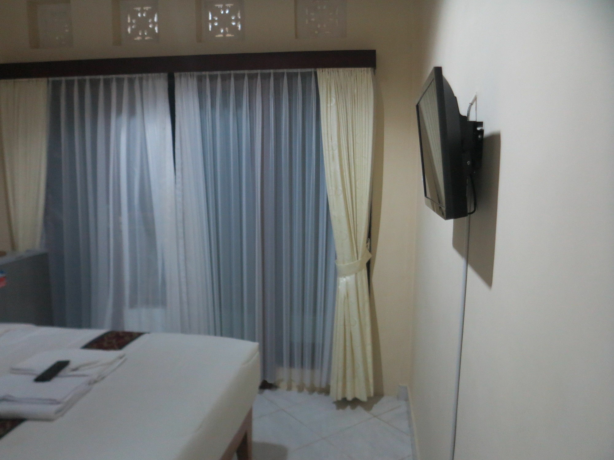 Sari Buana Bed & Breakfast Kuta Lombok Exterior foto